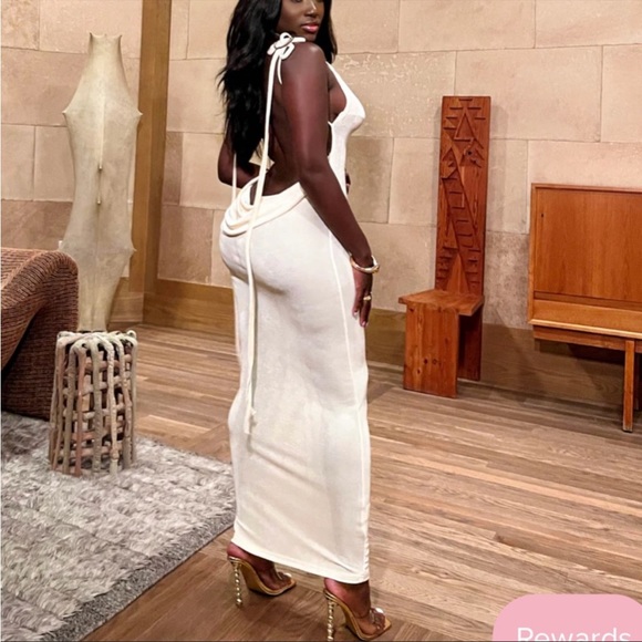 Backless Ivory Maxi Dress - Picture 2 of 6